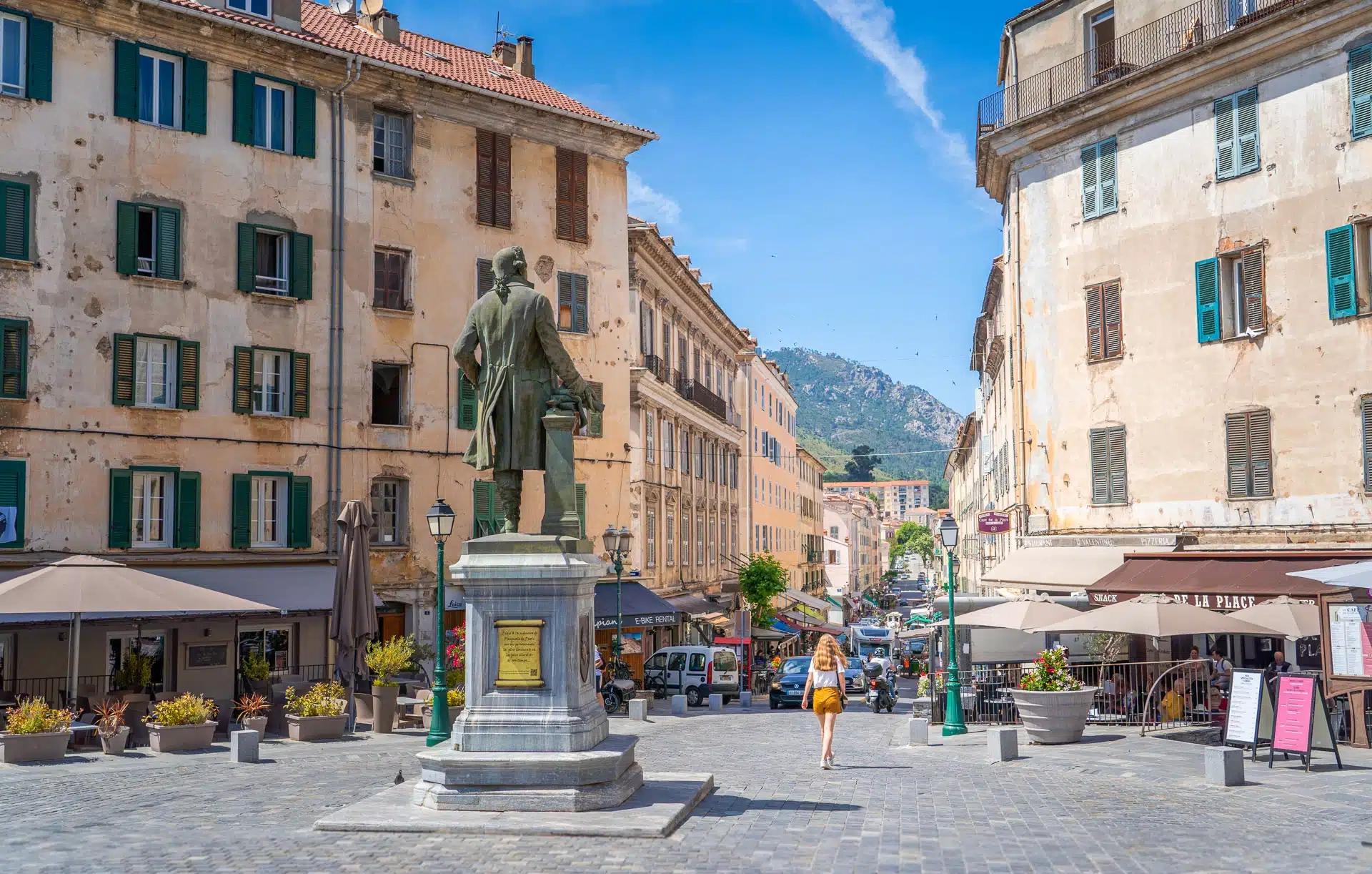 Ville de corte, ancienne capitale de la Corse 