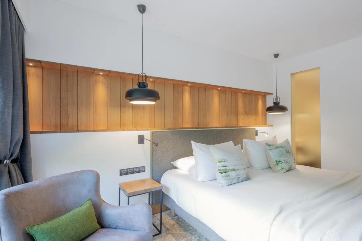 Chambre double élégante et moderne à Corte